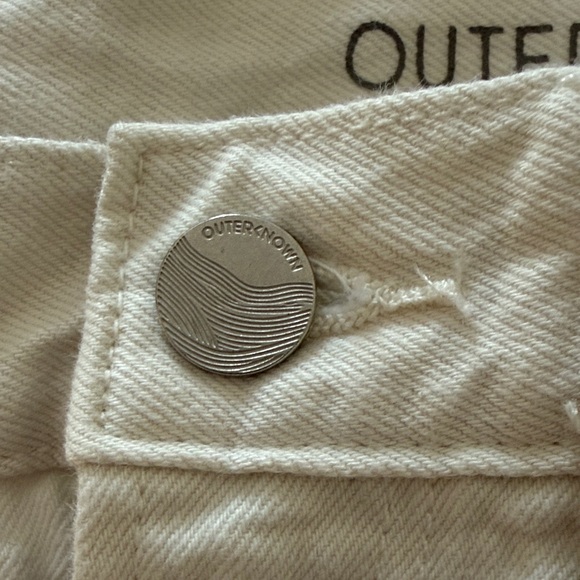 Outerknown Women's White Sea Jeans, size 27 - Picture 3 of 8